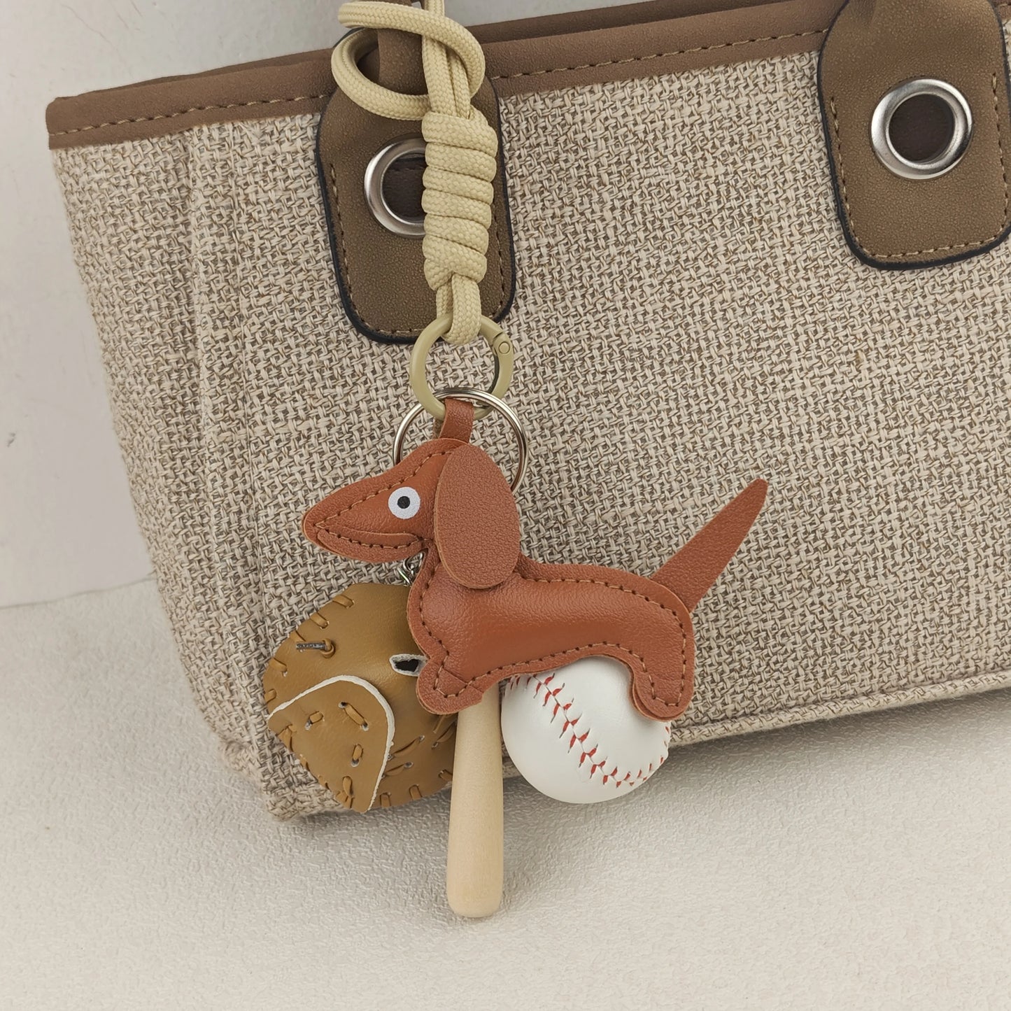 Dachshund Bag Pendant 🐾